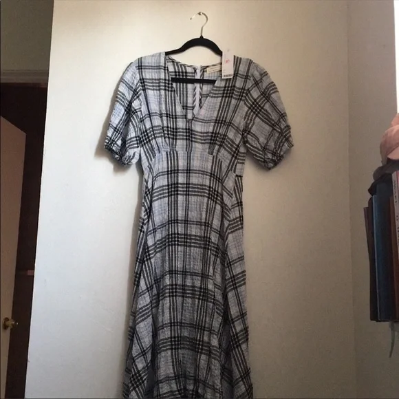 Urban Outfitter Midi Dress - Picture 1 of 2